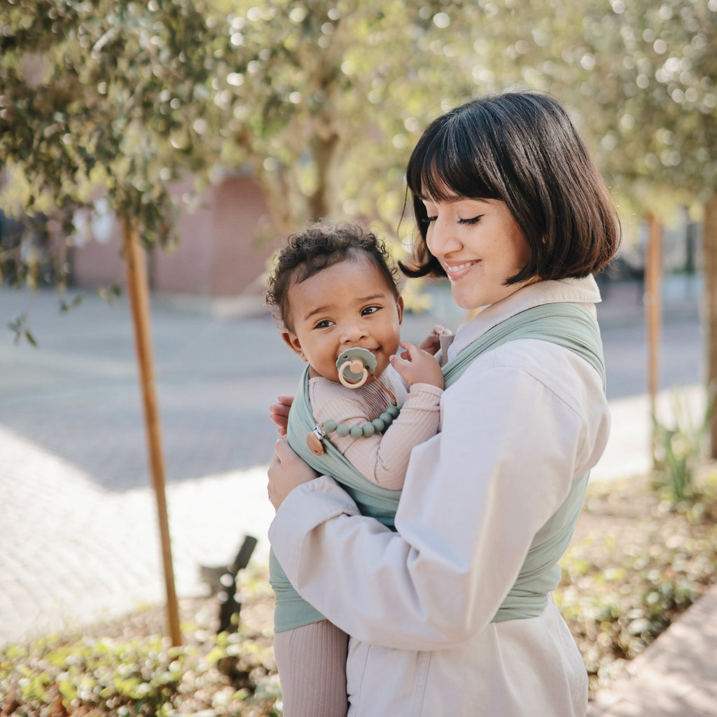 Mushie Silicone Pacifier Clip | Hera | Playroom Avenue