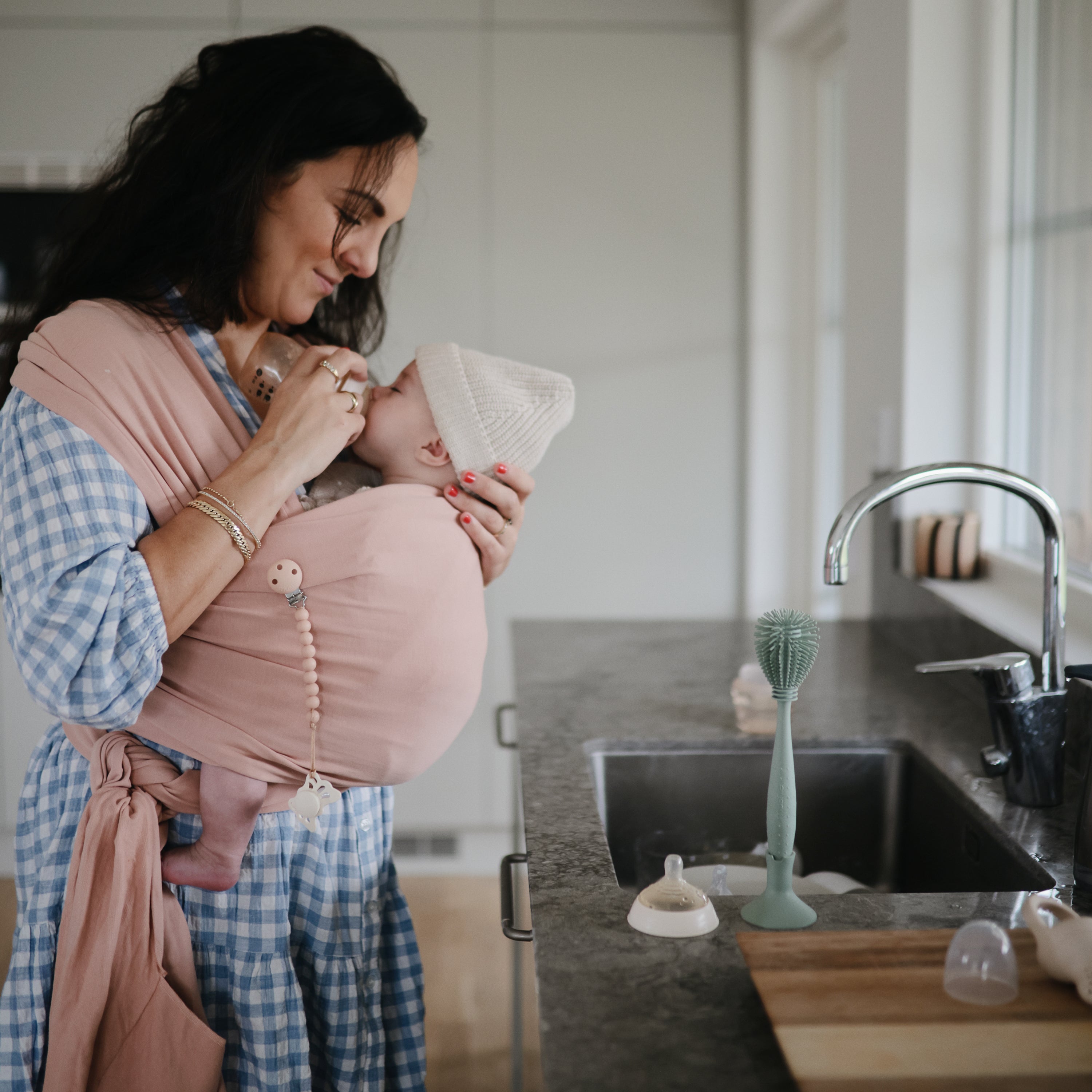 Mushie Silicone Pacifier Clip | Hera | Playroom Avenue