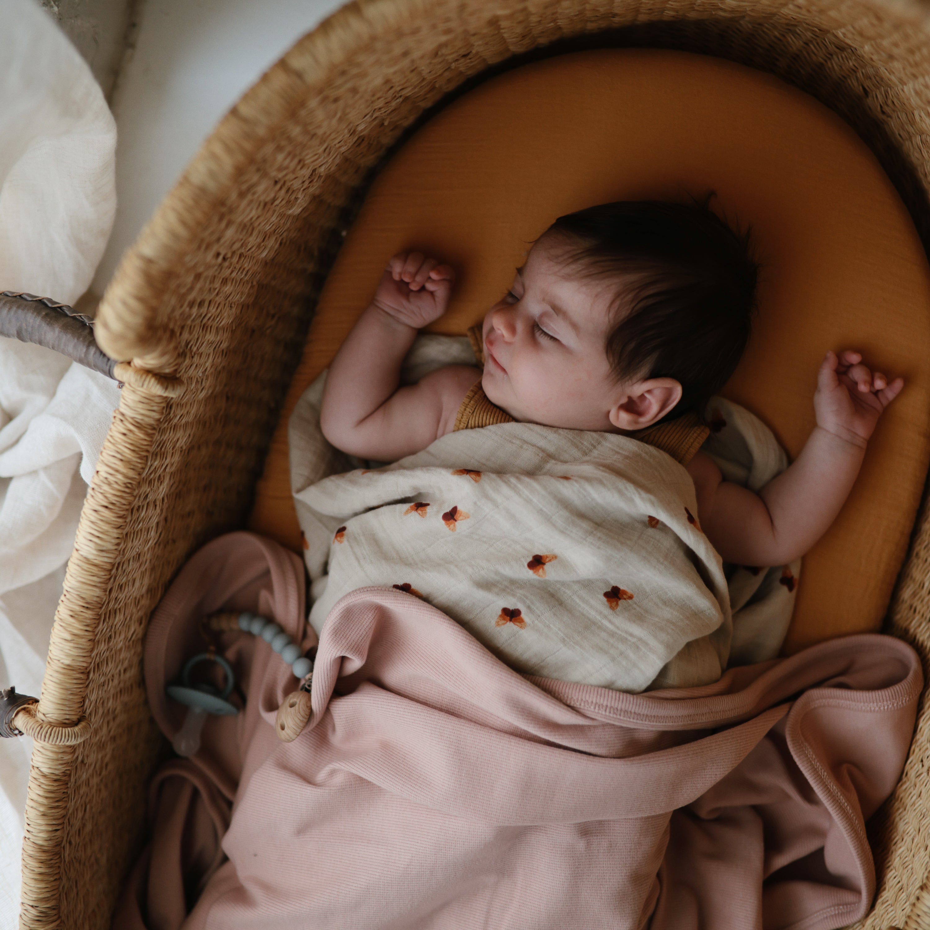 Mushie Ribbed Baby Blanket | Playroom Avenue