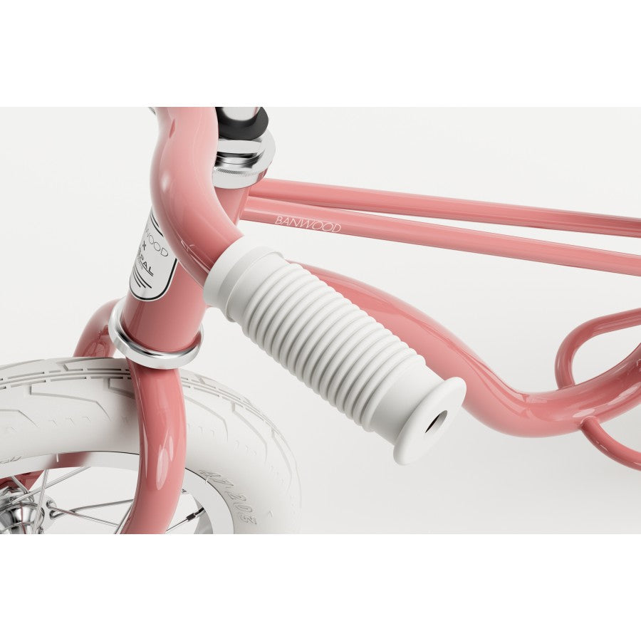 Banwood Icon Vintage Balance Bike Pink