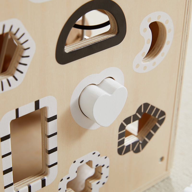 Wonder and Wise Busy Box | Playroom Avenue