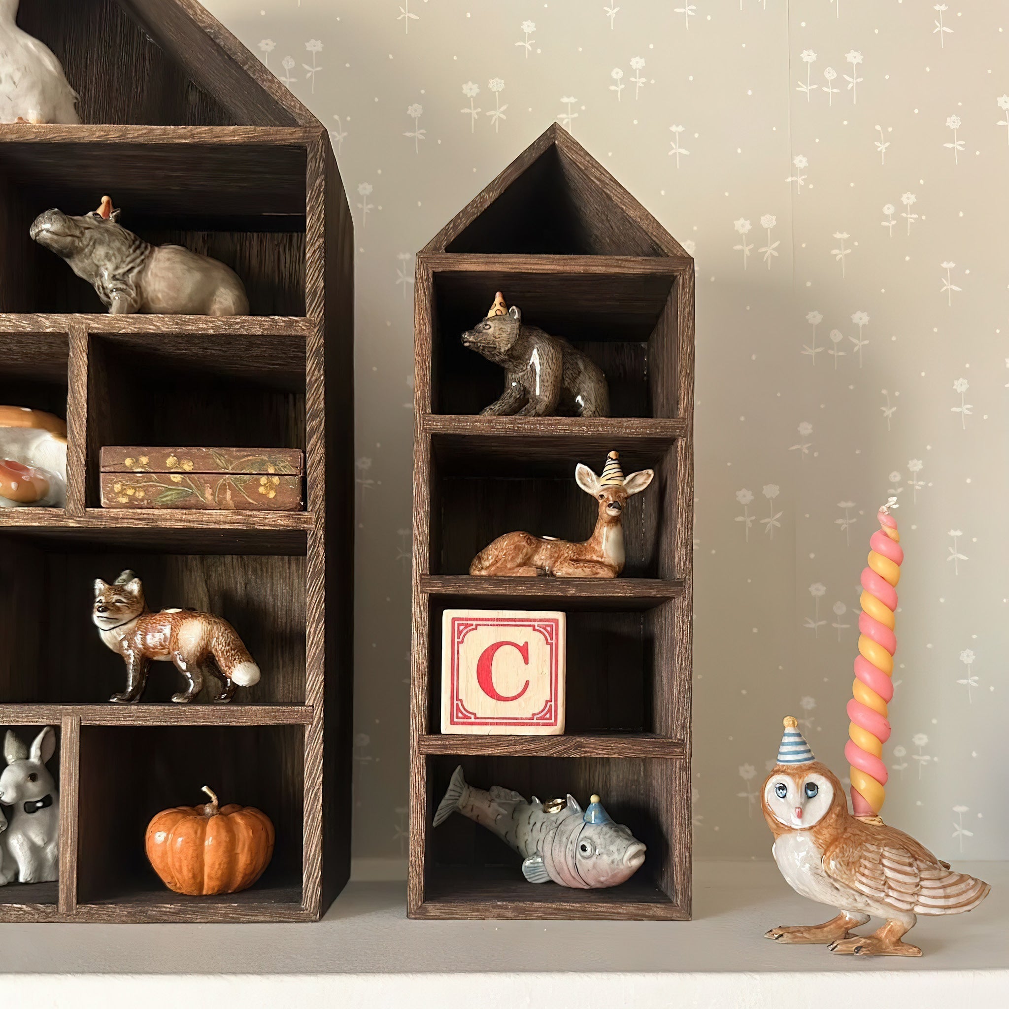 Camp Hollow Camp Hollow Offical Collectible Display Shelf Set