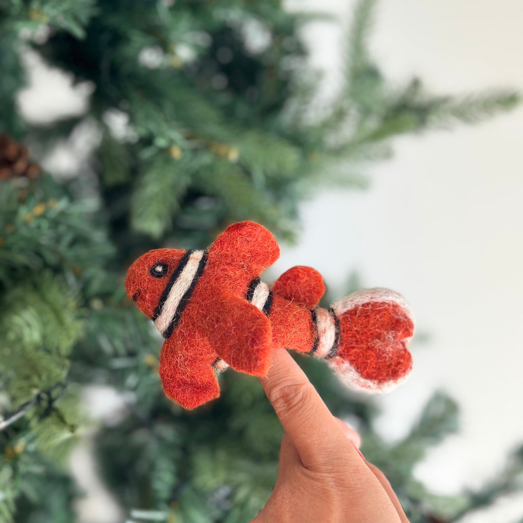 Ganapati Crafts Co. Clown Fish Finger Puppet | Playroom Avenue