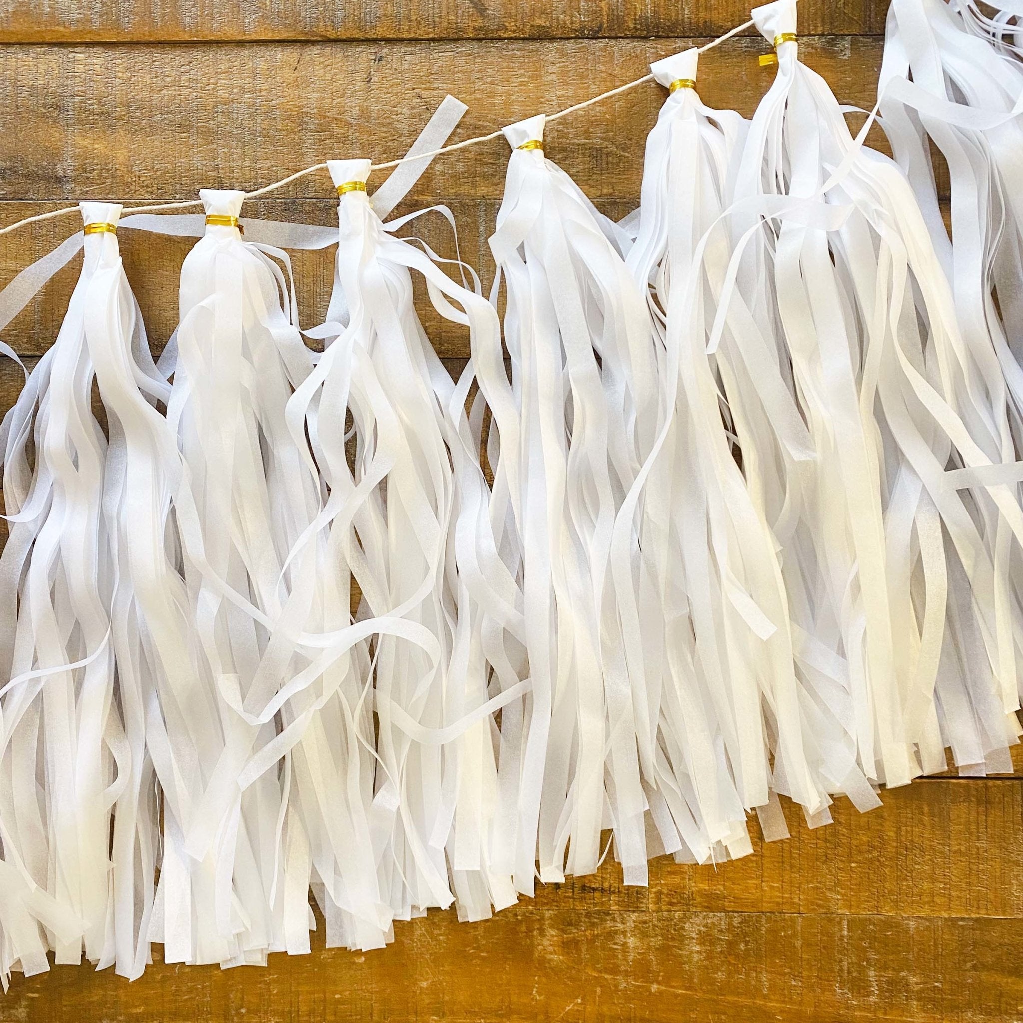 Ellie's Party Supply Paper Tassel Kit White Tassel Kit | Playroom Avenue