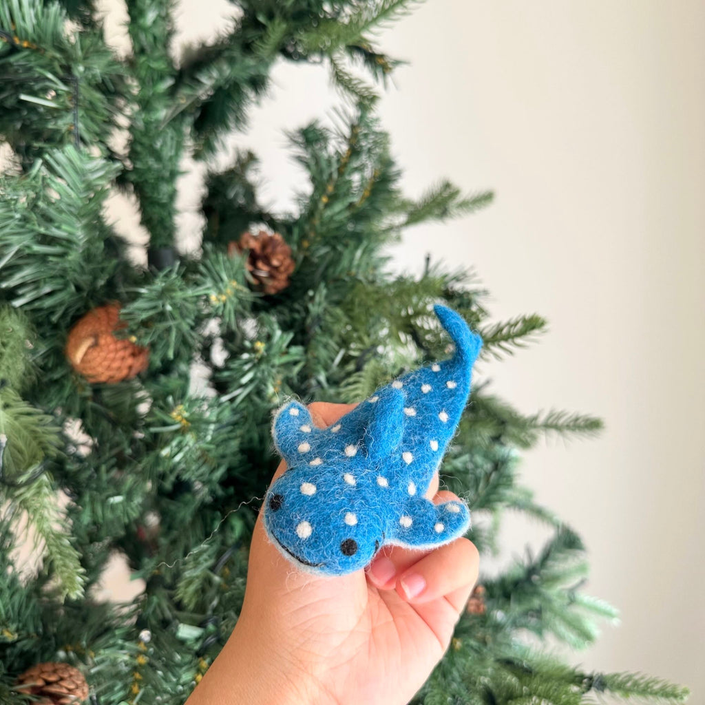 Ganapati Crafts Co. Finger Puppet: Whale Shark | Playroom Avenue