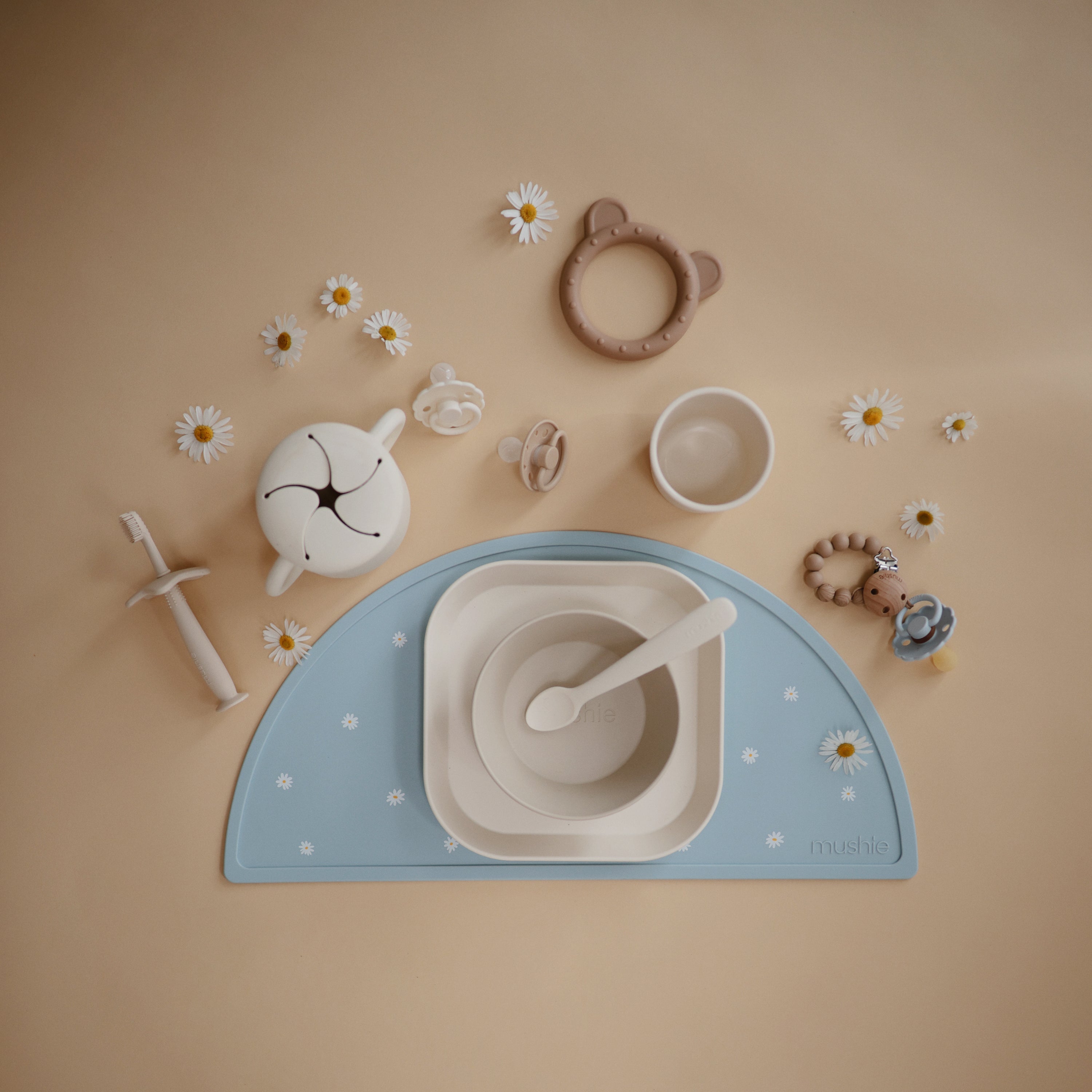 Mushie Snack Cup | Playroom Avenue