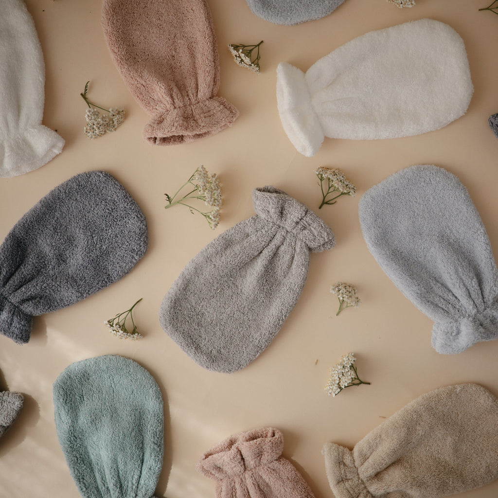 Mushie Organic Cotton Bath Mitt | Playroom Avenue
