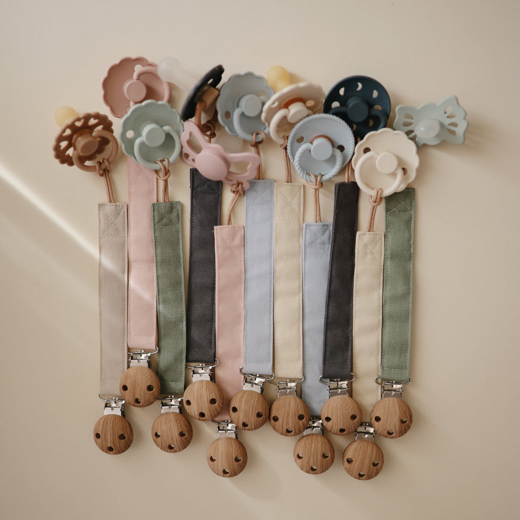 Mushie Linen Pacifier Clip 2-Pack | Playroom Avenue