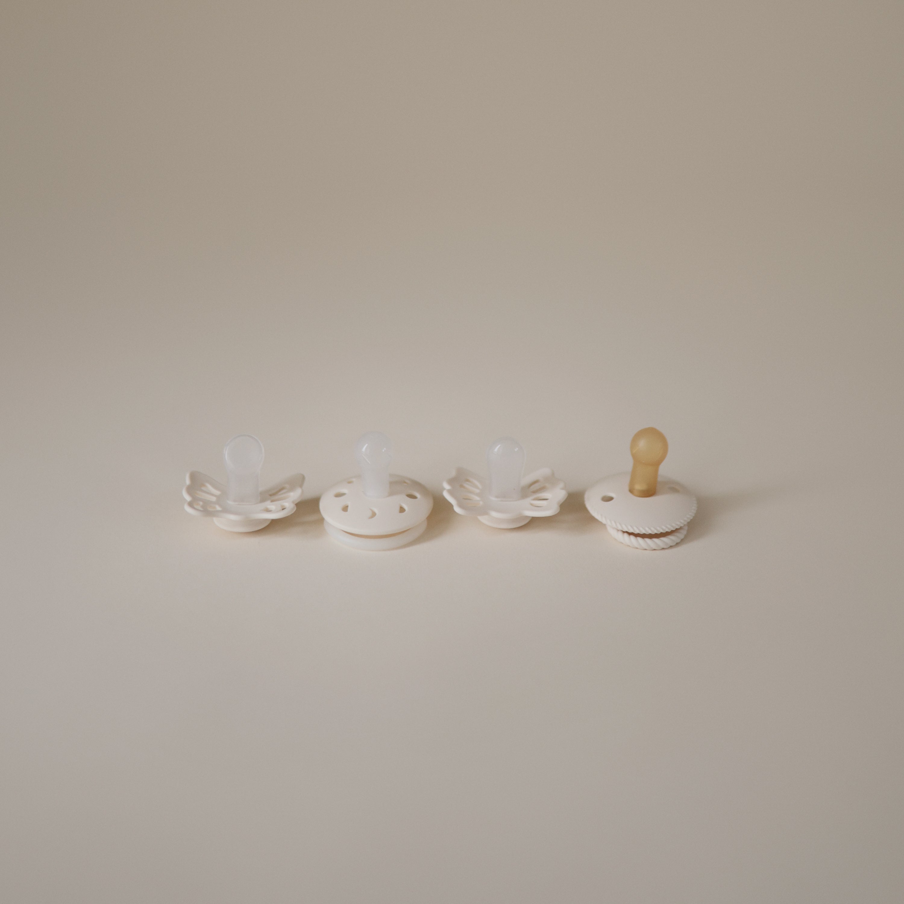 Mushie FRIGG Baby's First Pacifier Moonlight Sailing (Cream) 4-Pack | Playroom Avenue