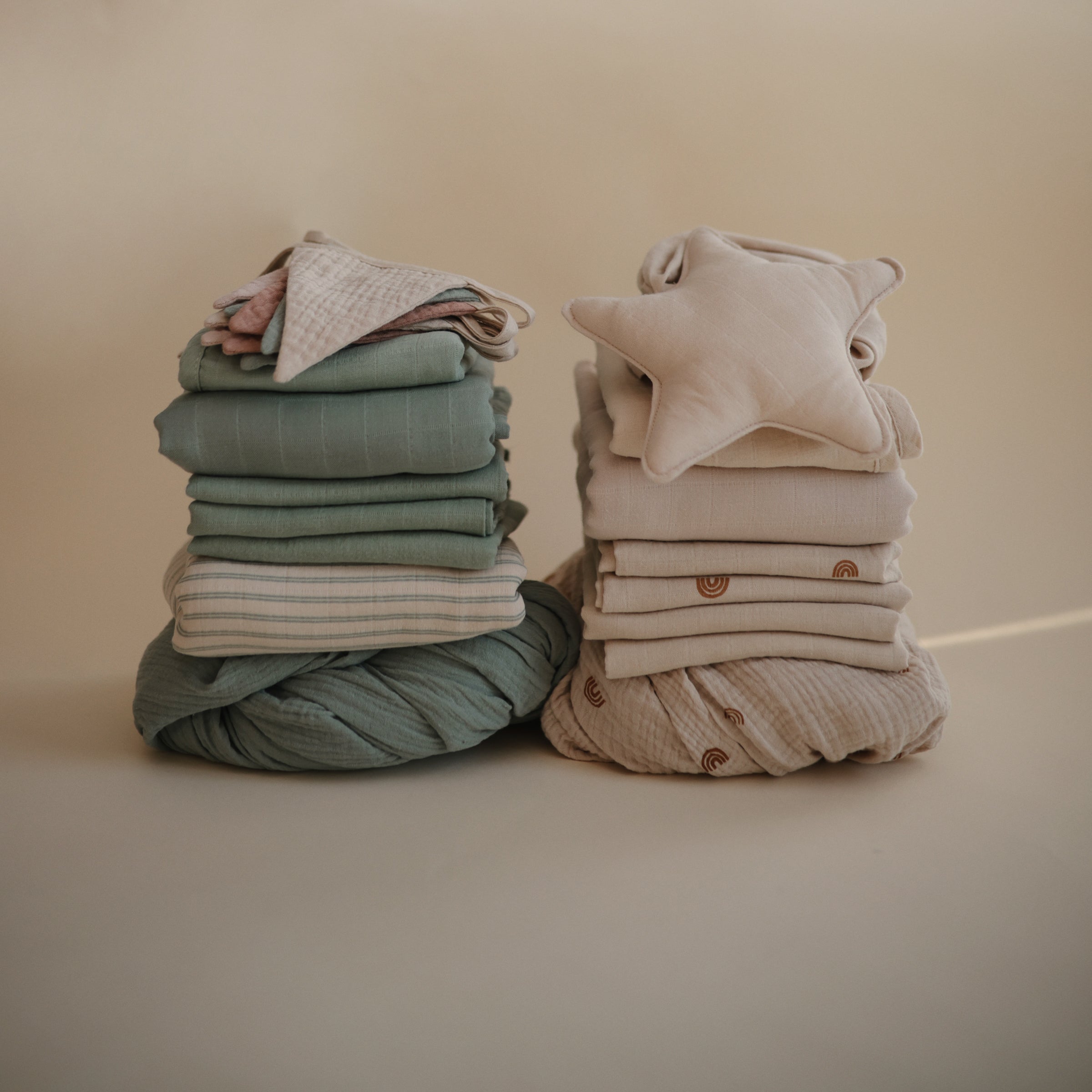 Mushie Organic Cotton Muslin Cloths 3-Pack | Playroom Avenue