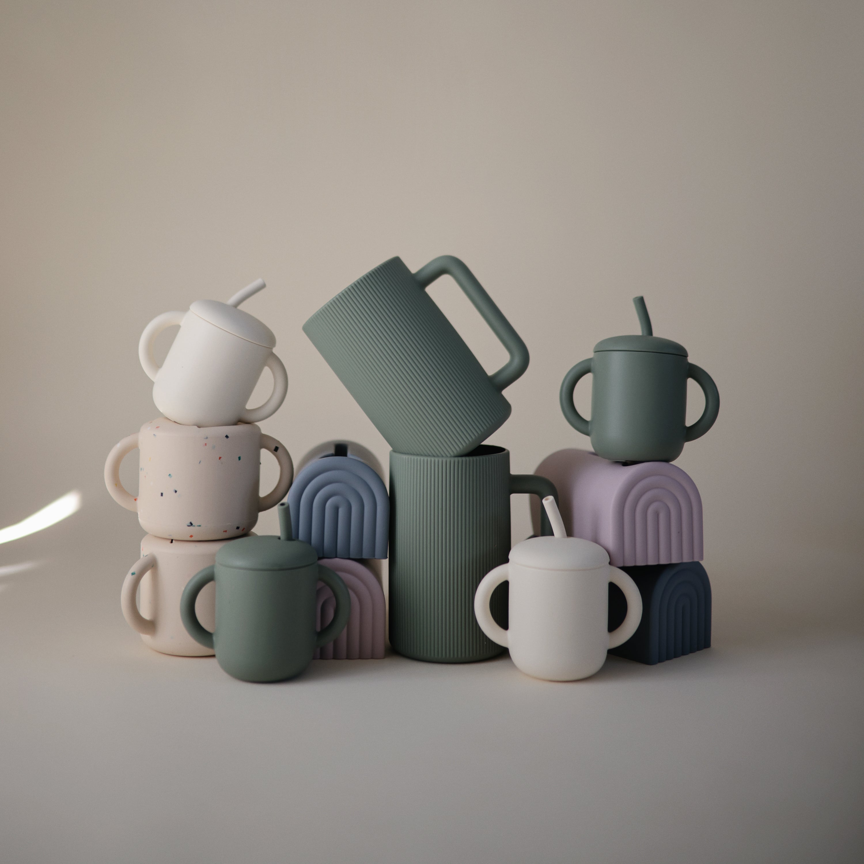 Mushie Bath Rinse Cup | Playroom Avenue