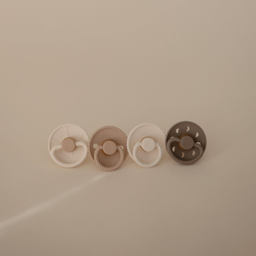 FRIGG Natural Rubber Pacifier 4-Pack | Playroom Avenue