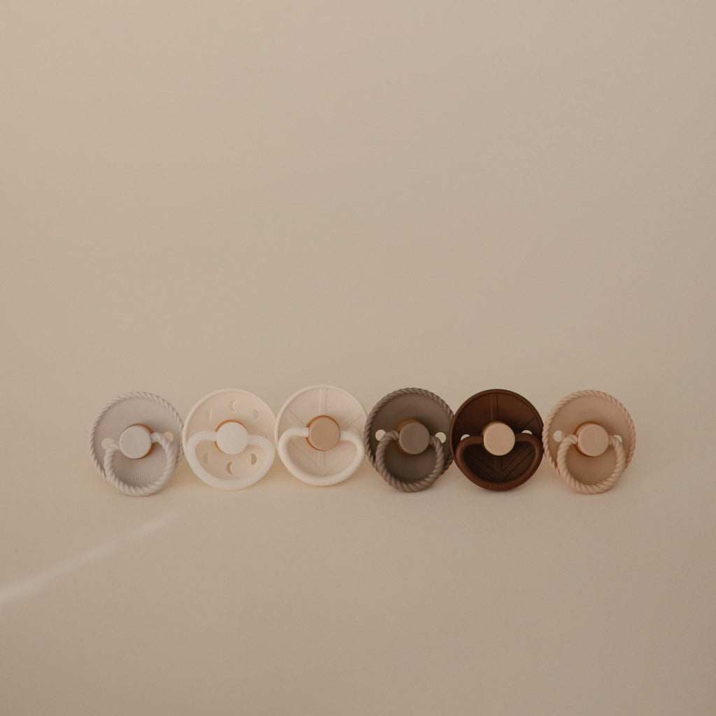 FRIGG Natural Rubber 6-Pack | Playroom Avenue