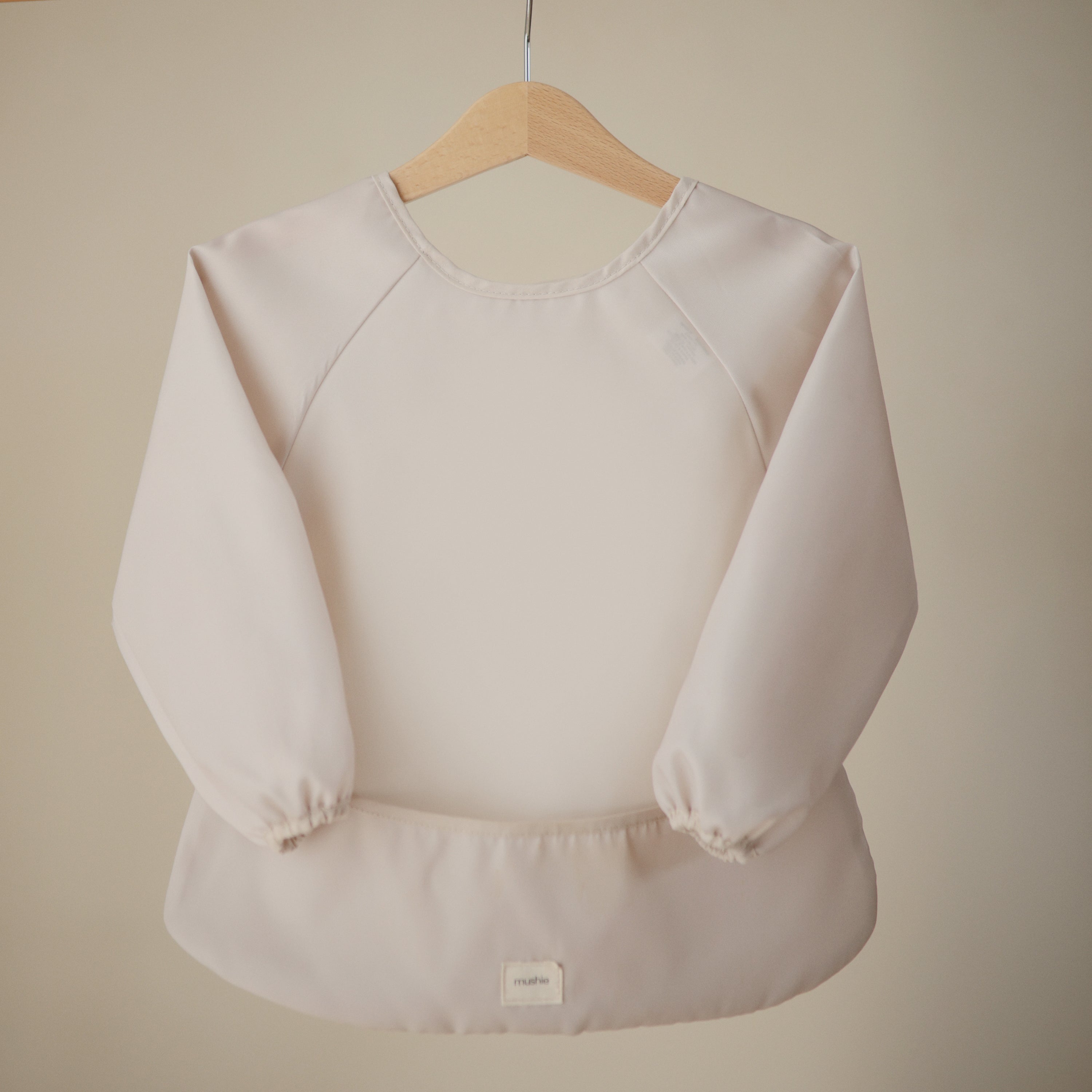 Mushie Long Sleeve Bib | Playroom Avenue