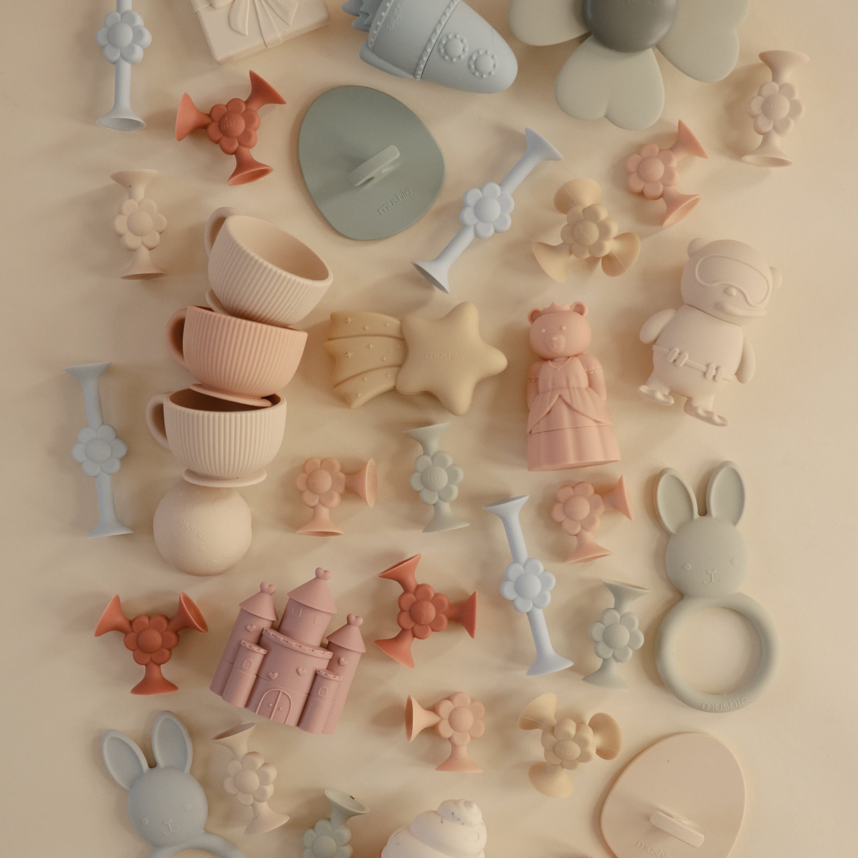 Mushie Daisy Silicone Suction Builders | Playroom Avenue