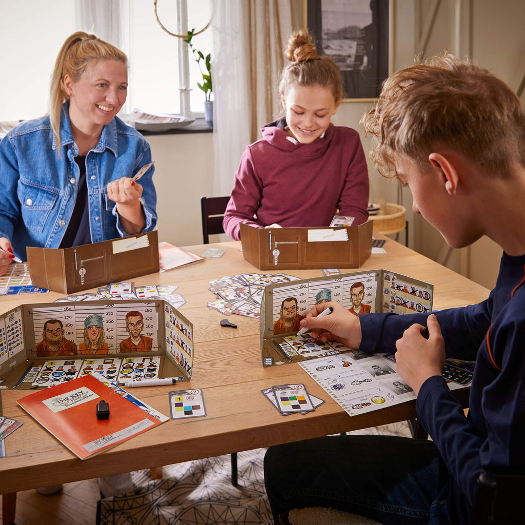 HABA The Key - Escape from Strongwall Prison | Playroom Avenue