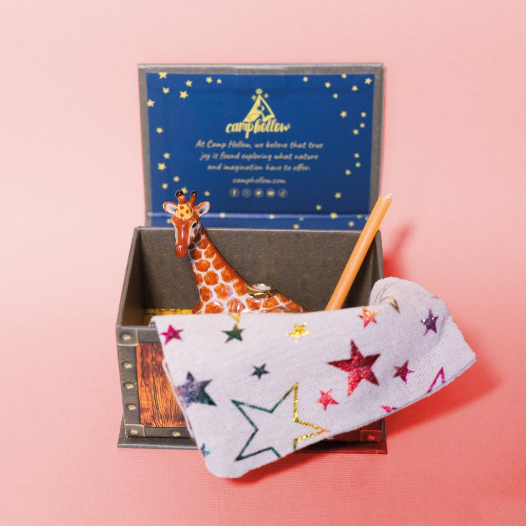 Camp Hollow Giraffe Cake Topper | Porcelain Party Animal | Candle Holder