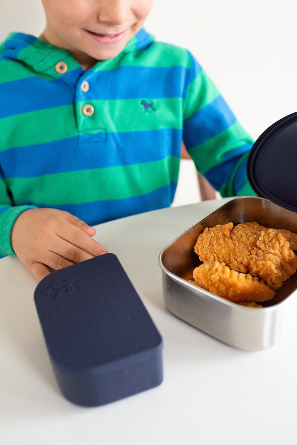 The Good Kiind Bento with Removable Silicone Pod *NEW* NAVY | Playroom Avenue