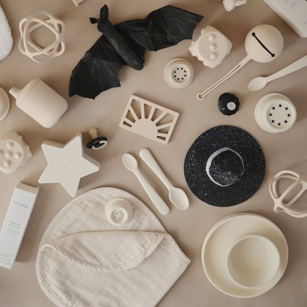 Mushie Organic Cotton Muslin Burp Cloth 2-Pack | Playroom Avenue