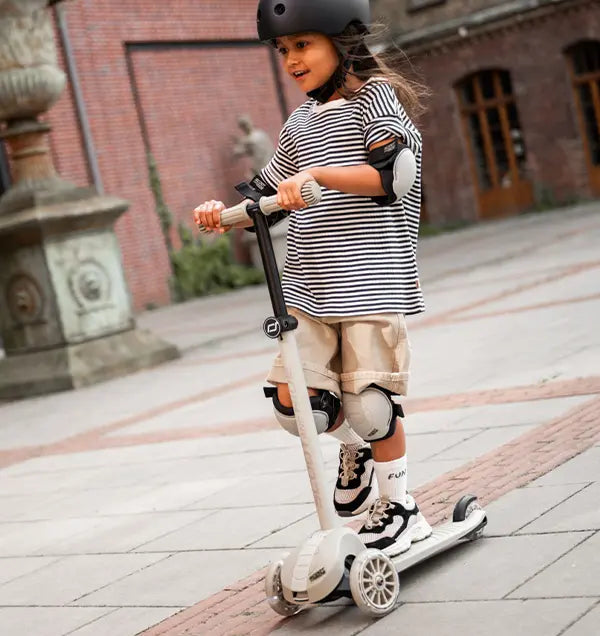 Scoot and Ride Highwaykick 3S Kids Scooter – Ash | Playroom Avenue