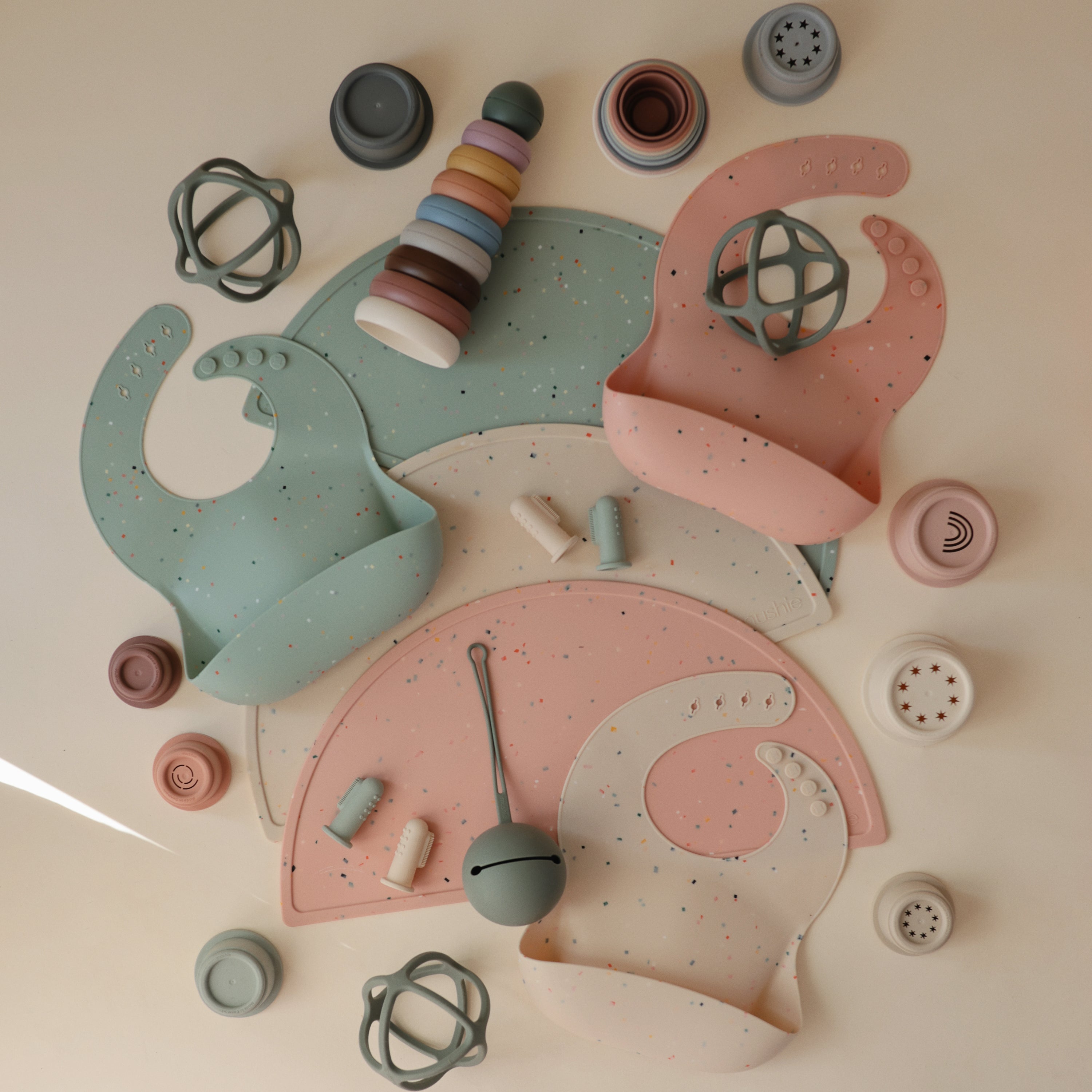 Mushie Silicone Placemat | Playroom Avenue