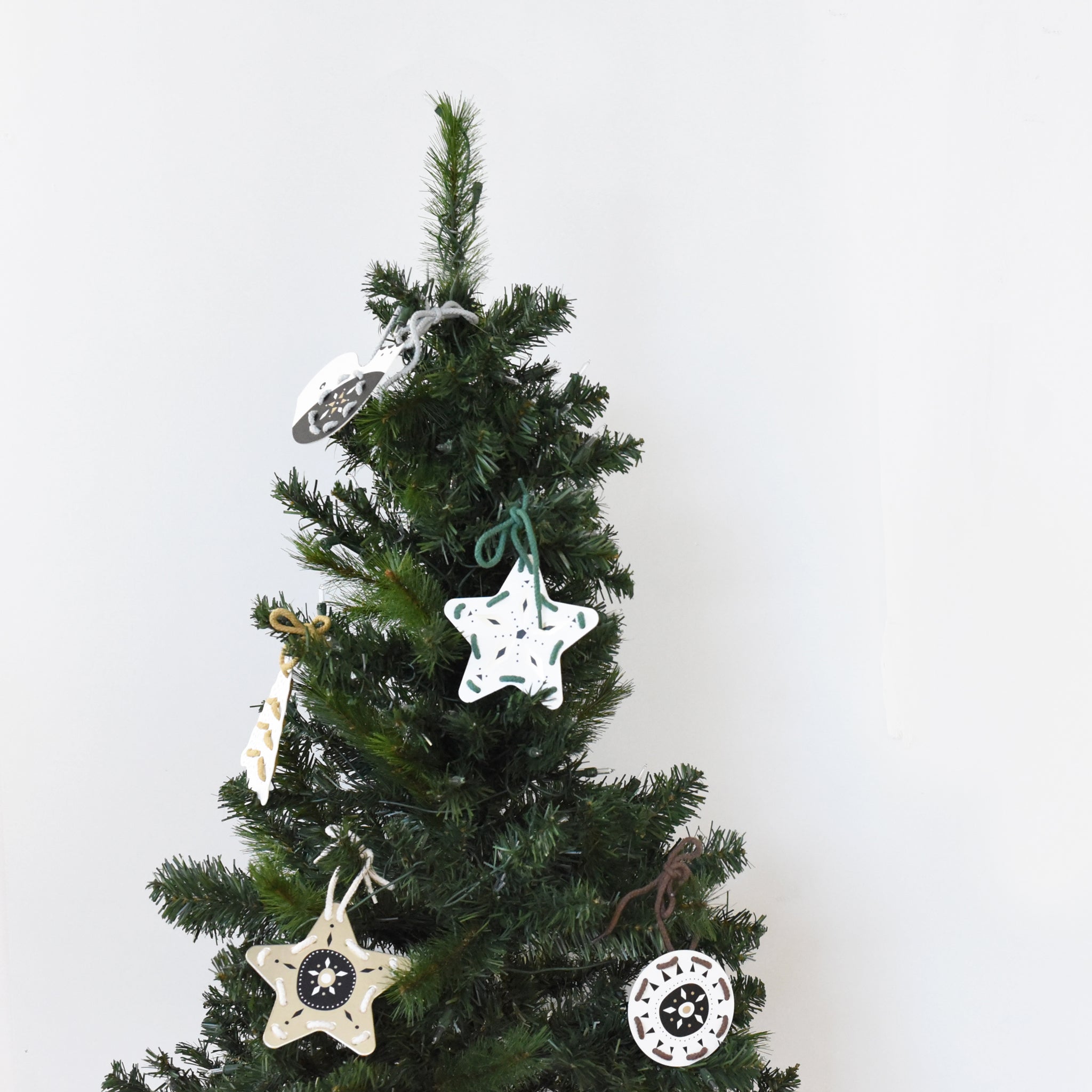 Wee Gallery Festive Fun Lacing Ornaments | Playroom Avenue