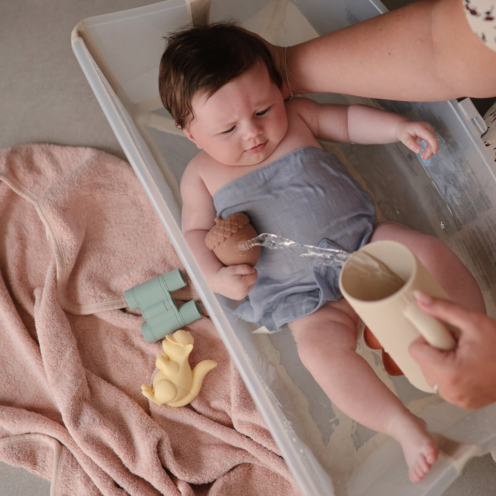 Mushie Bath Rinse Cup | Playroom Avenue