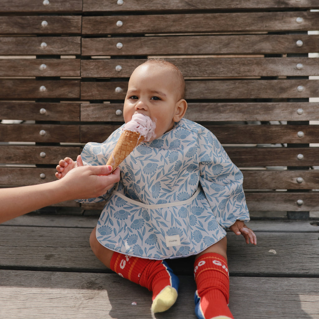 Mushie Long Sleeve Bib | Playroom Avenue