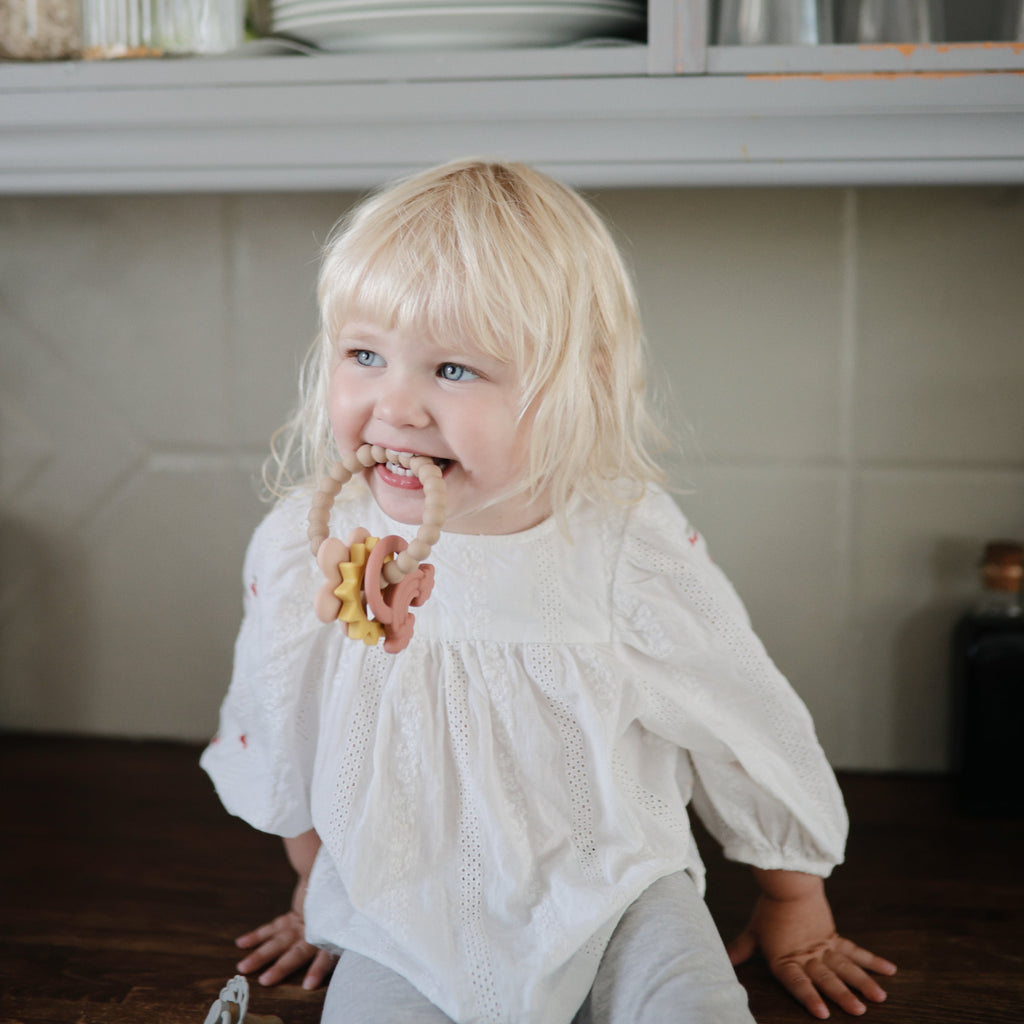 Mushie Teething Ring | Playroom Avenue
