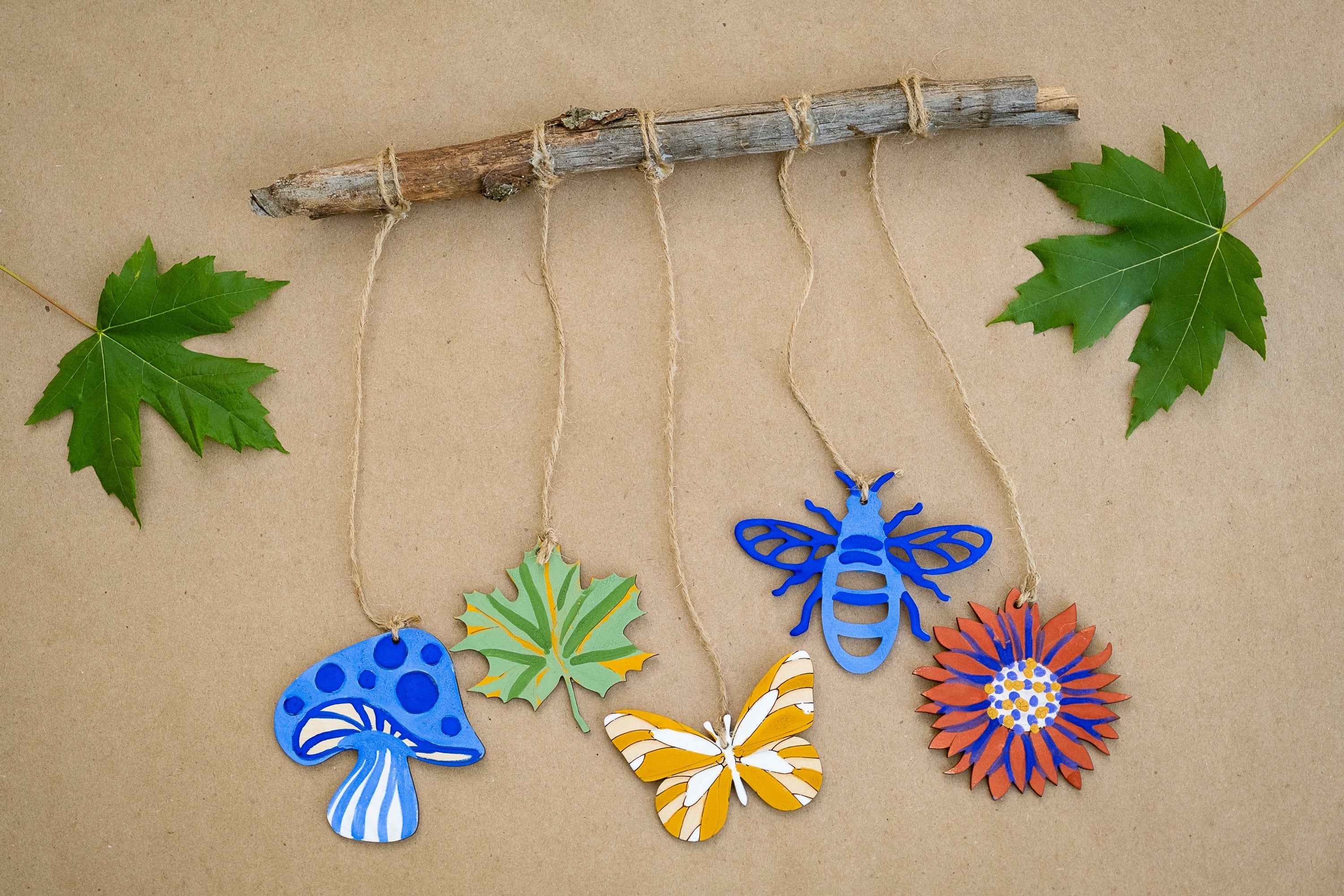 Natural Earth Paint Nature Craft Paint Kit | Playroom Avenue