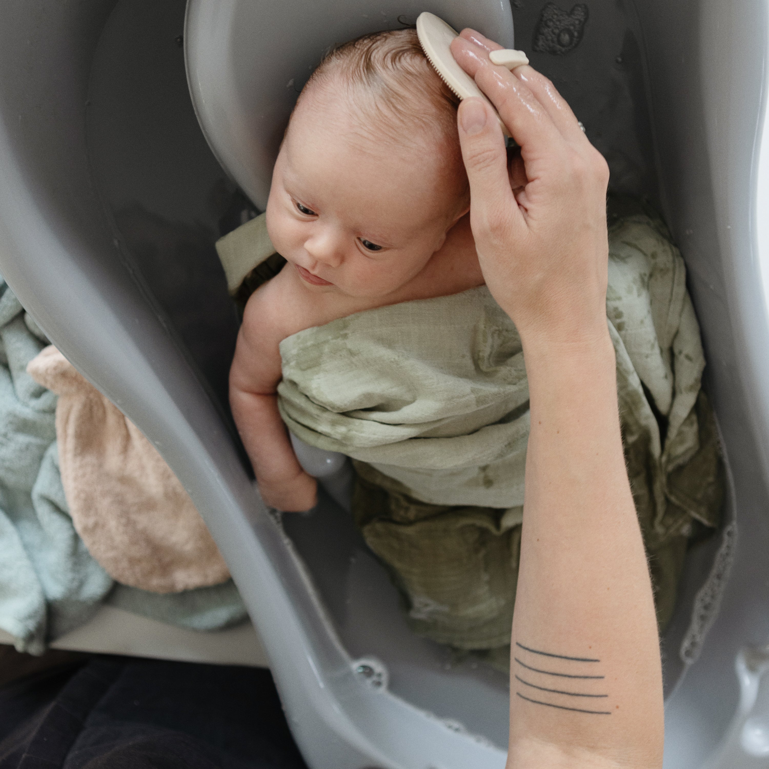 Mushie Organic Cotton Muslin Cloths 3-Pack | Playroom Avenue