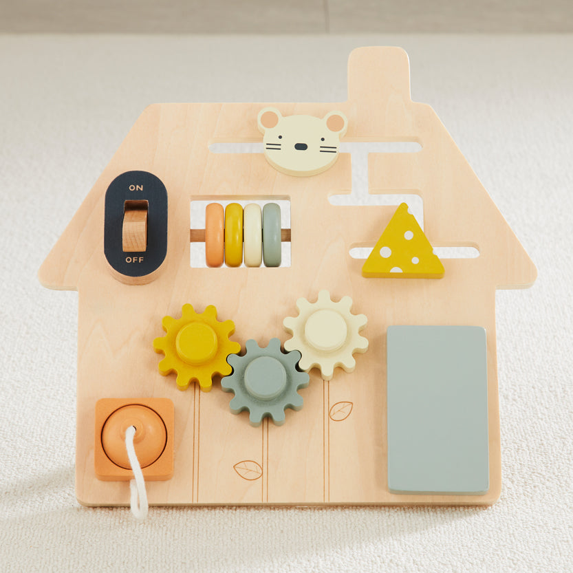 Wonder and Wise On-the-Go Busy Board | Playroom Avenue