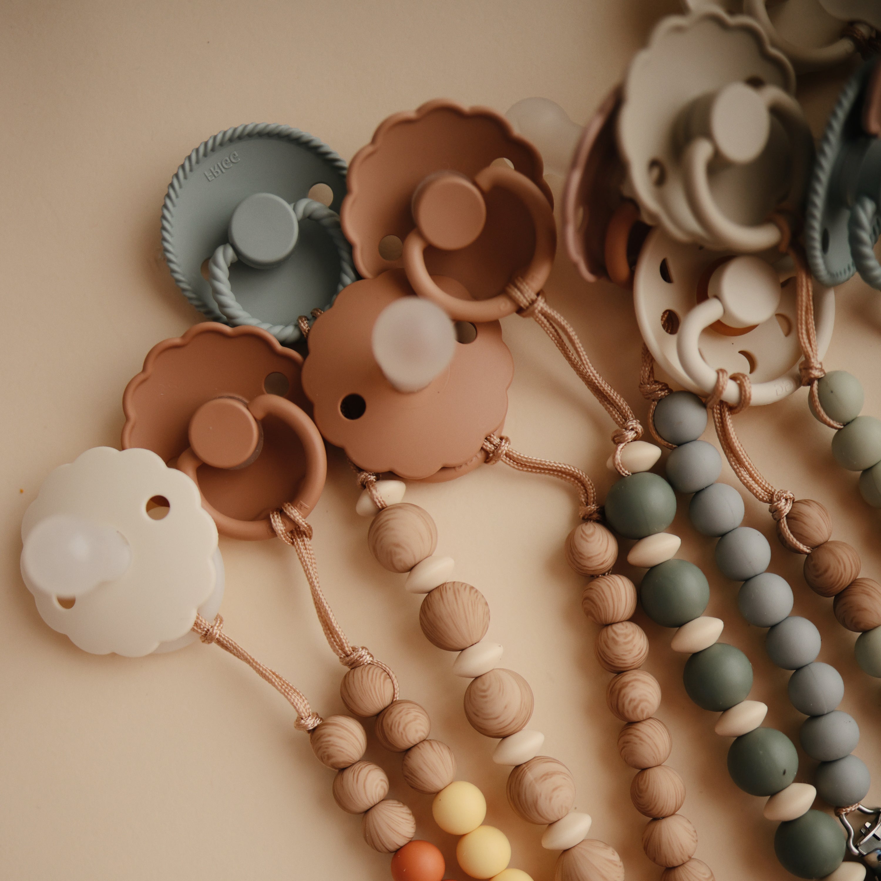 Mushie Silicone Pacifier Clip | Luna | Playroom Avenue