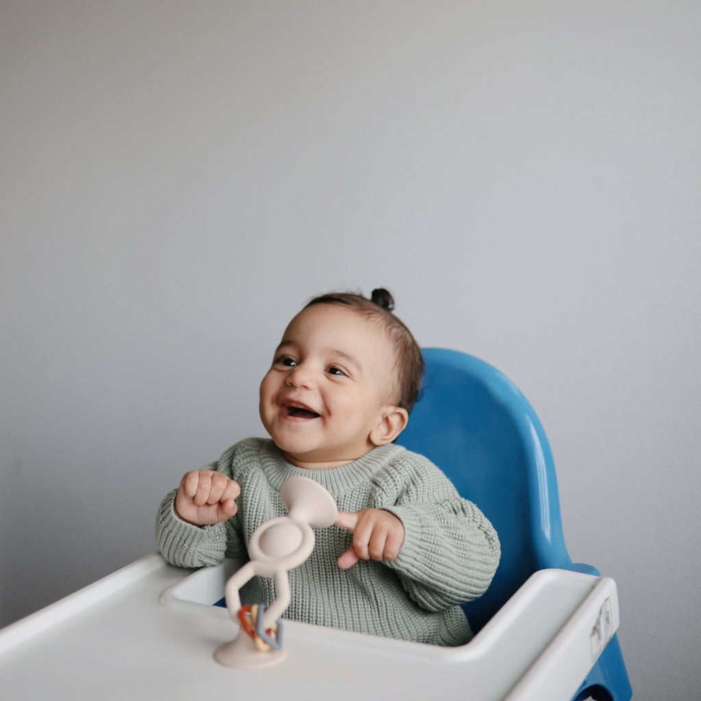 Mushie HexaPop Suction Toy | Playroom Avenue