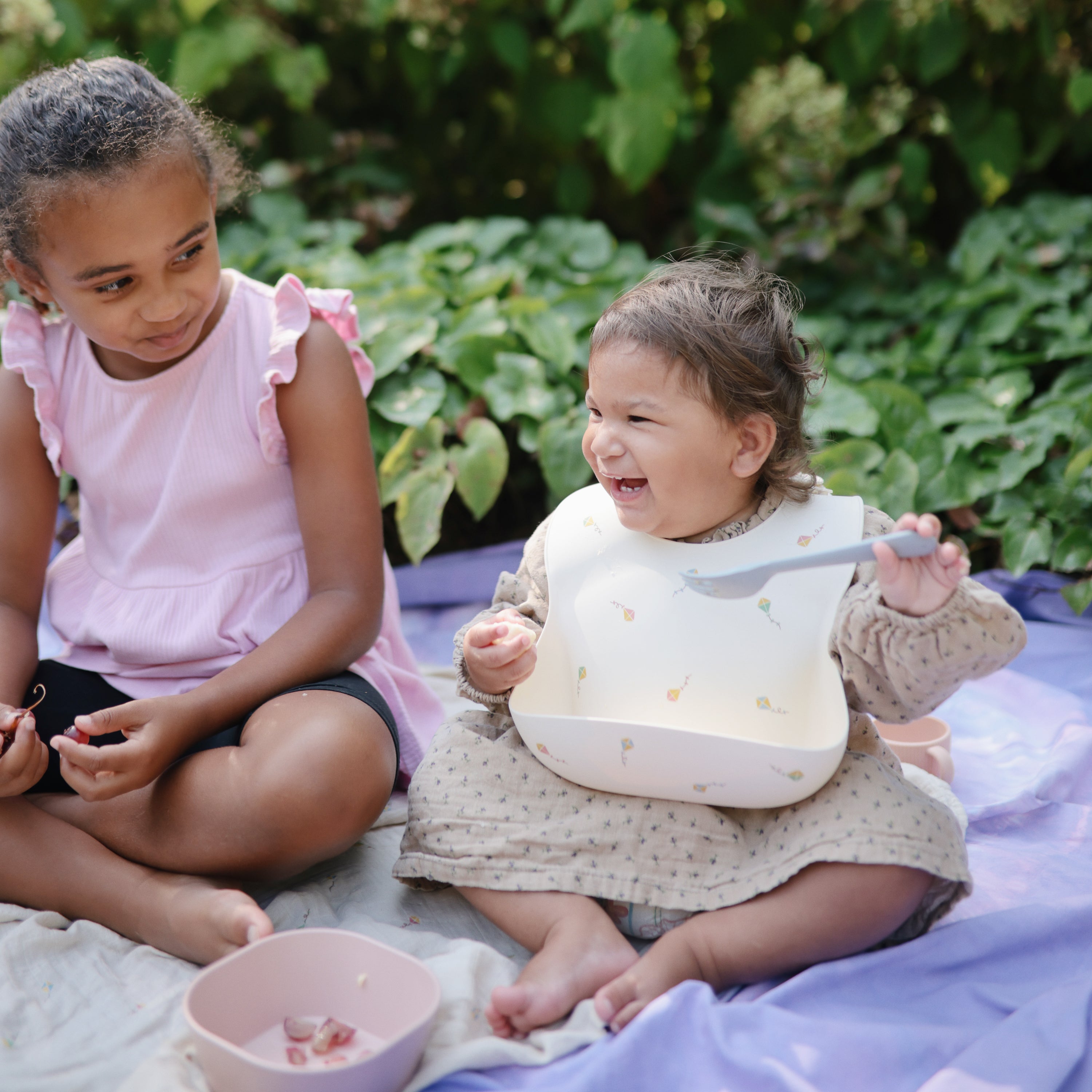 Mushie Silicone Baby Bib | Playroom Avenue