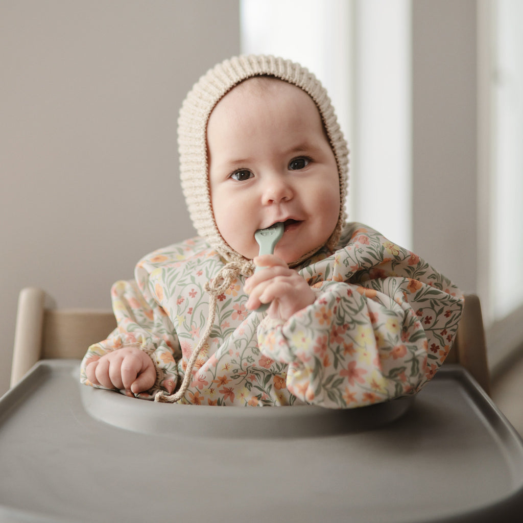 Mushie Long Sleeve Bib | Playroom Avenue
