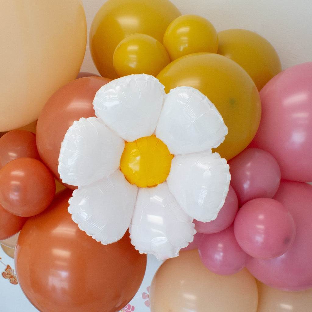 Ellie's Party Supply Small Daisy Foil Balloon – 20" Groovy Party Decor | Playroom Avenue