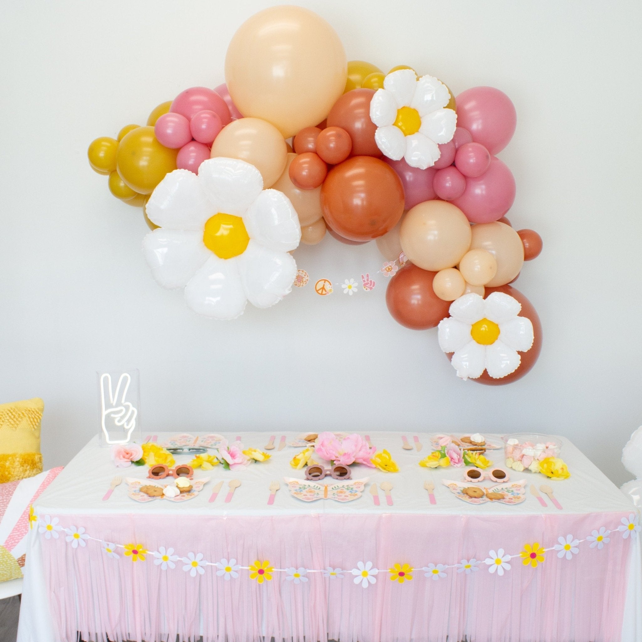 Small Daisy Foil Balloon – 20" Groovy Party Decor | Playroom Avenue