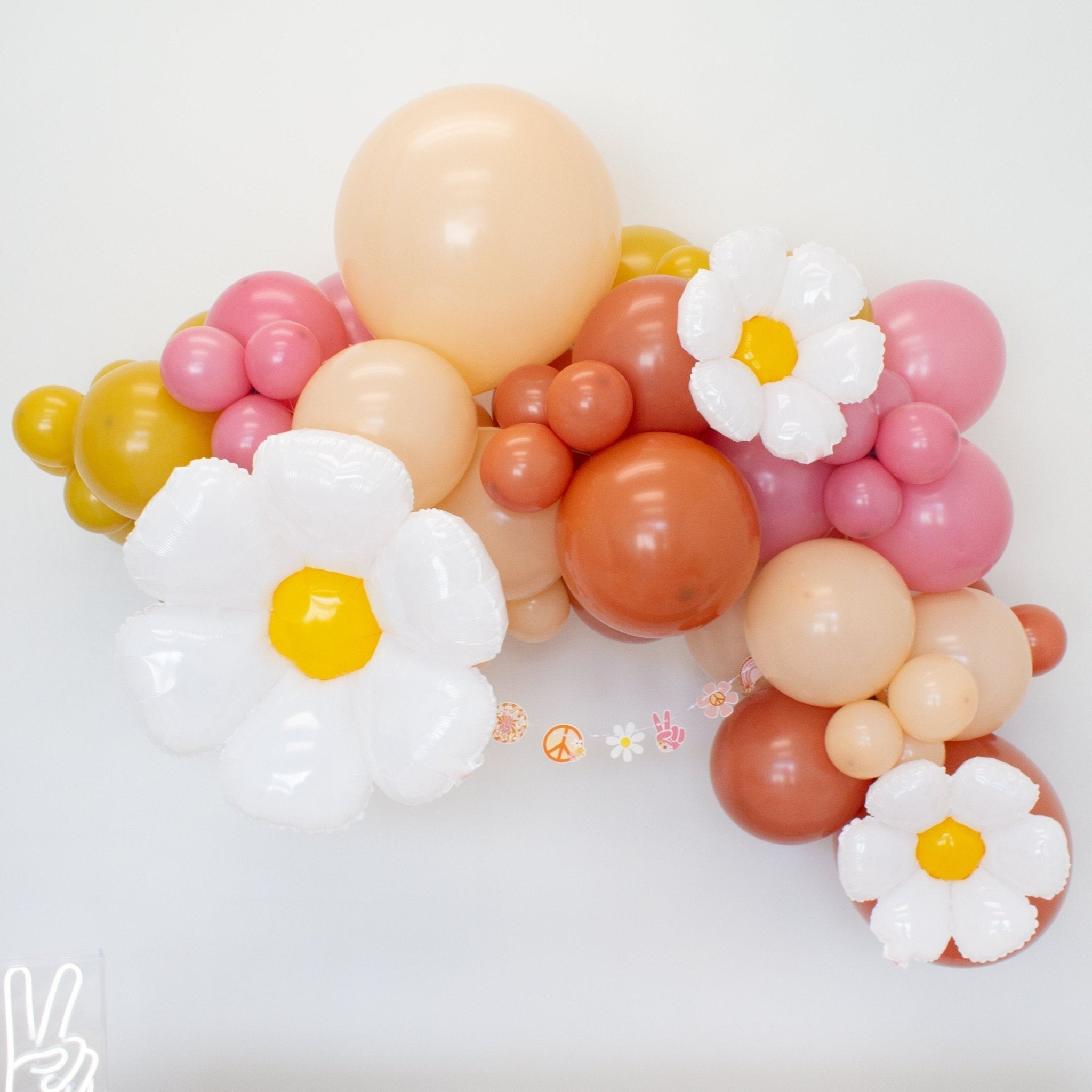 Small Daisy Foil Balloon – 20" Groovy Party Decor | Playroom Avenue
