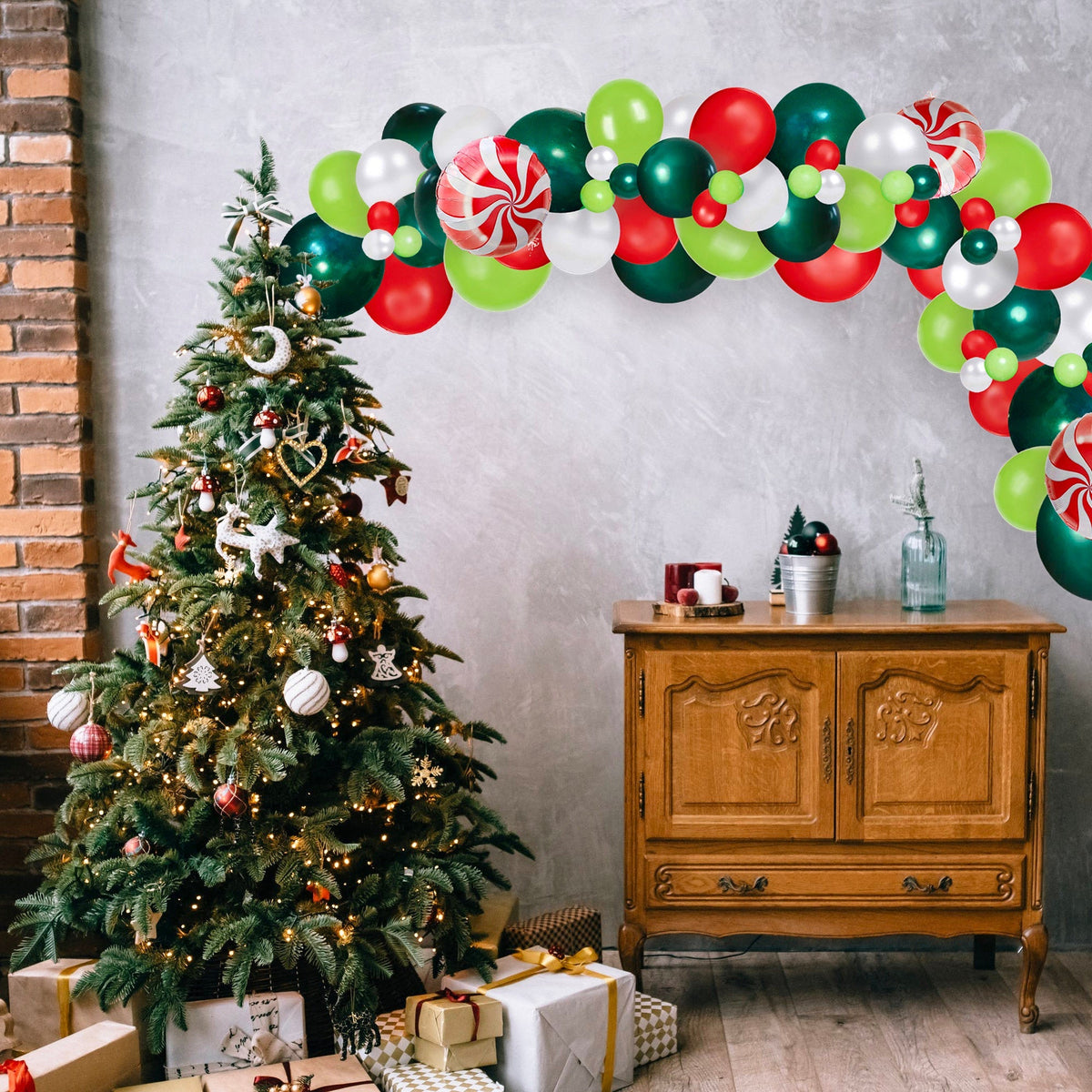 Ellie's Party Supply Grinchmas Inspired Christmas Balloon Garland Kit | Playroom Avenue