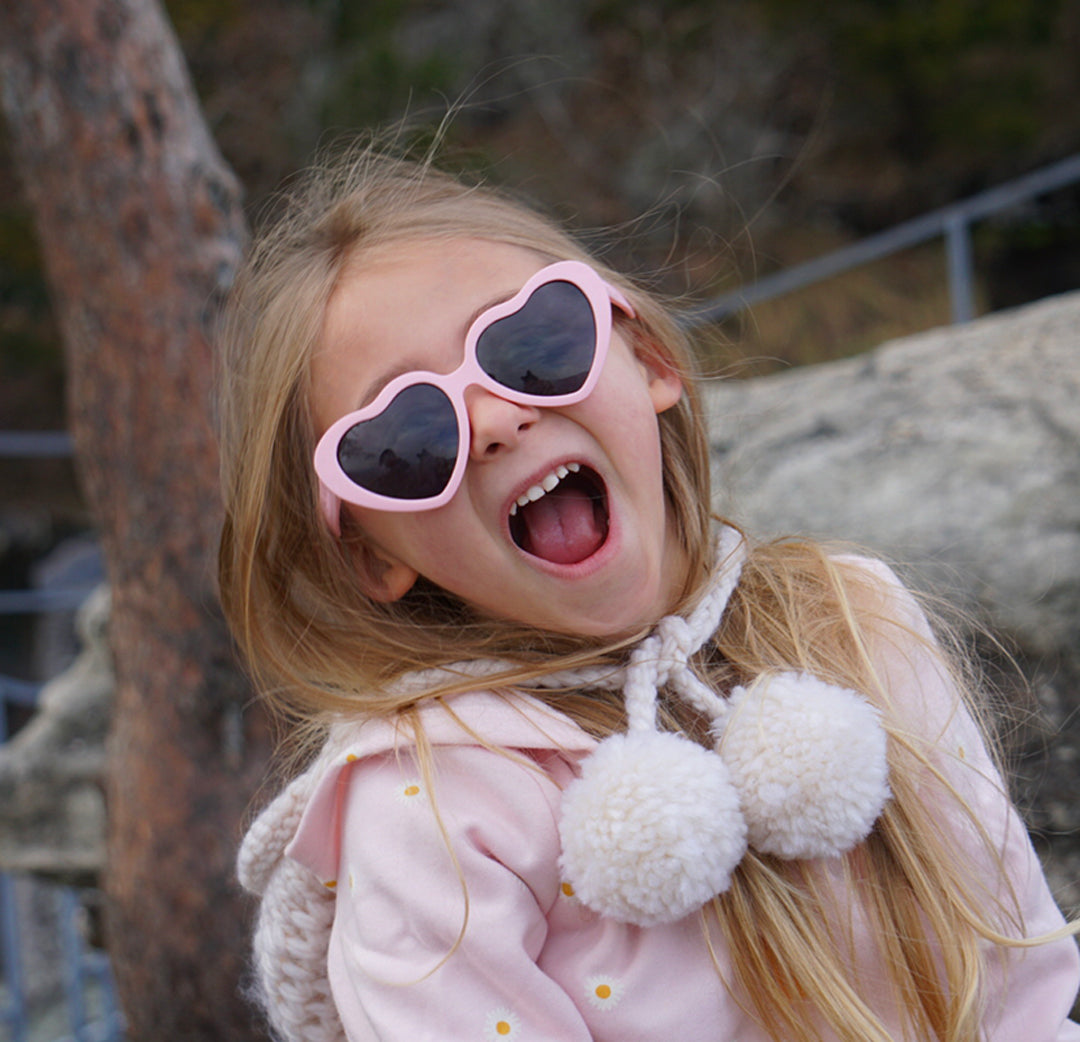 ro•sham•bo Topanga Hearts Sunglasses | Toddler