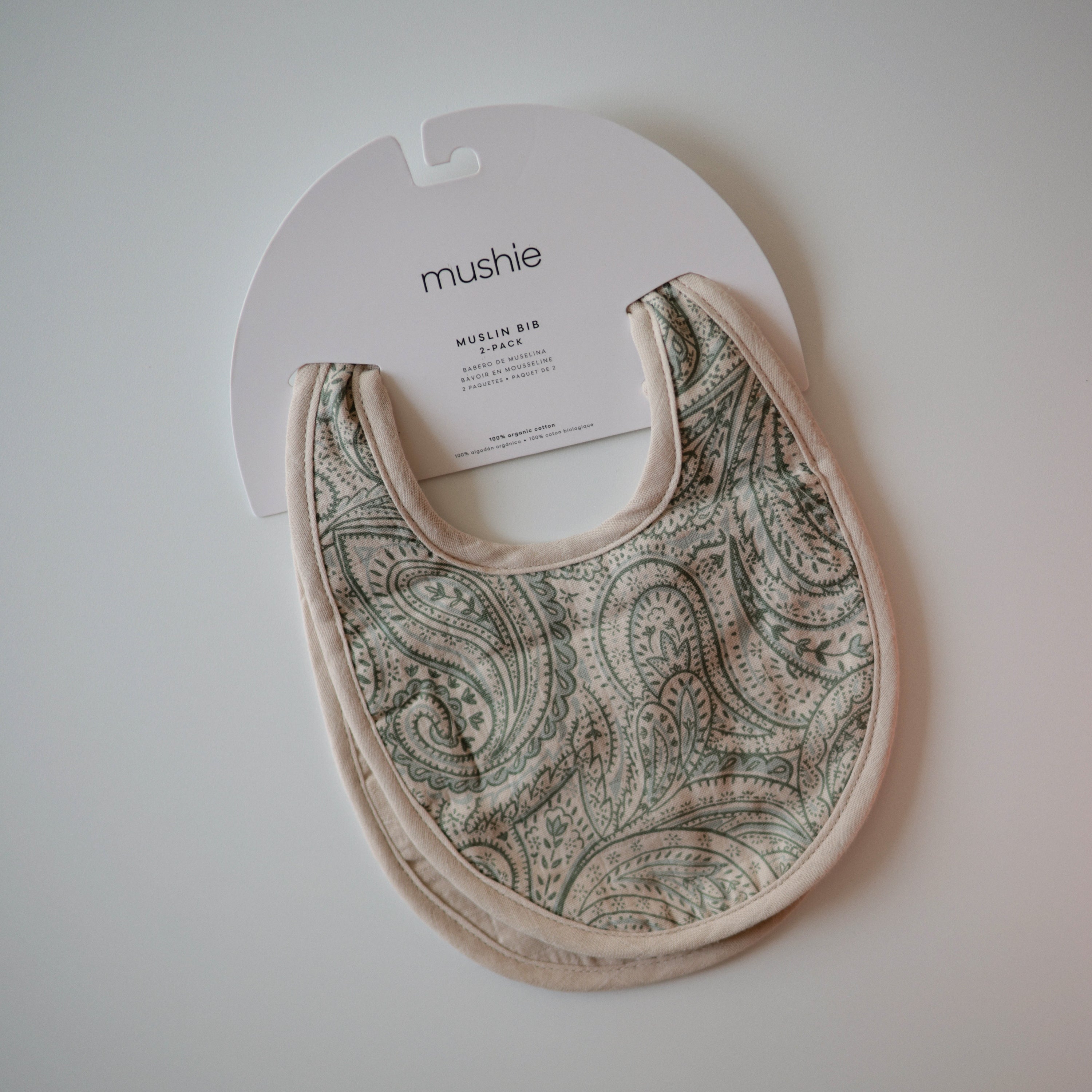 Mushie Muslin Bib | Playroom Avenue