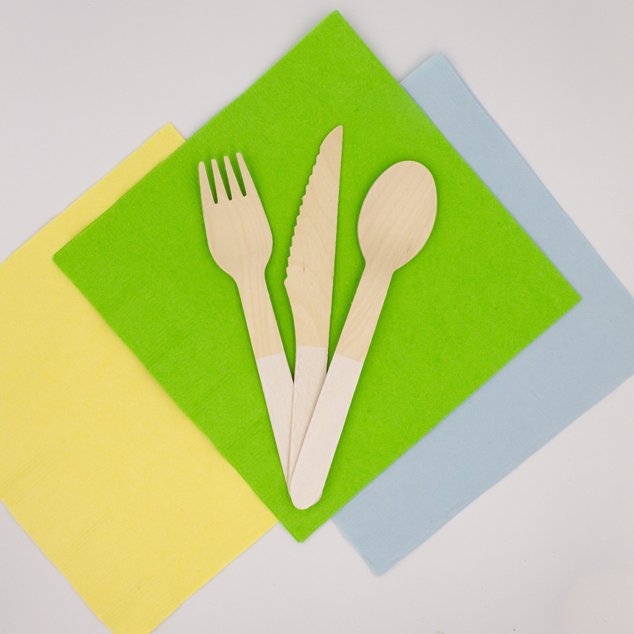 Ellie's Party Supply White Wooden Utensil Set – 24ct | ON SALE!! | Playroom Avenue