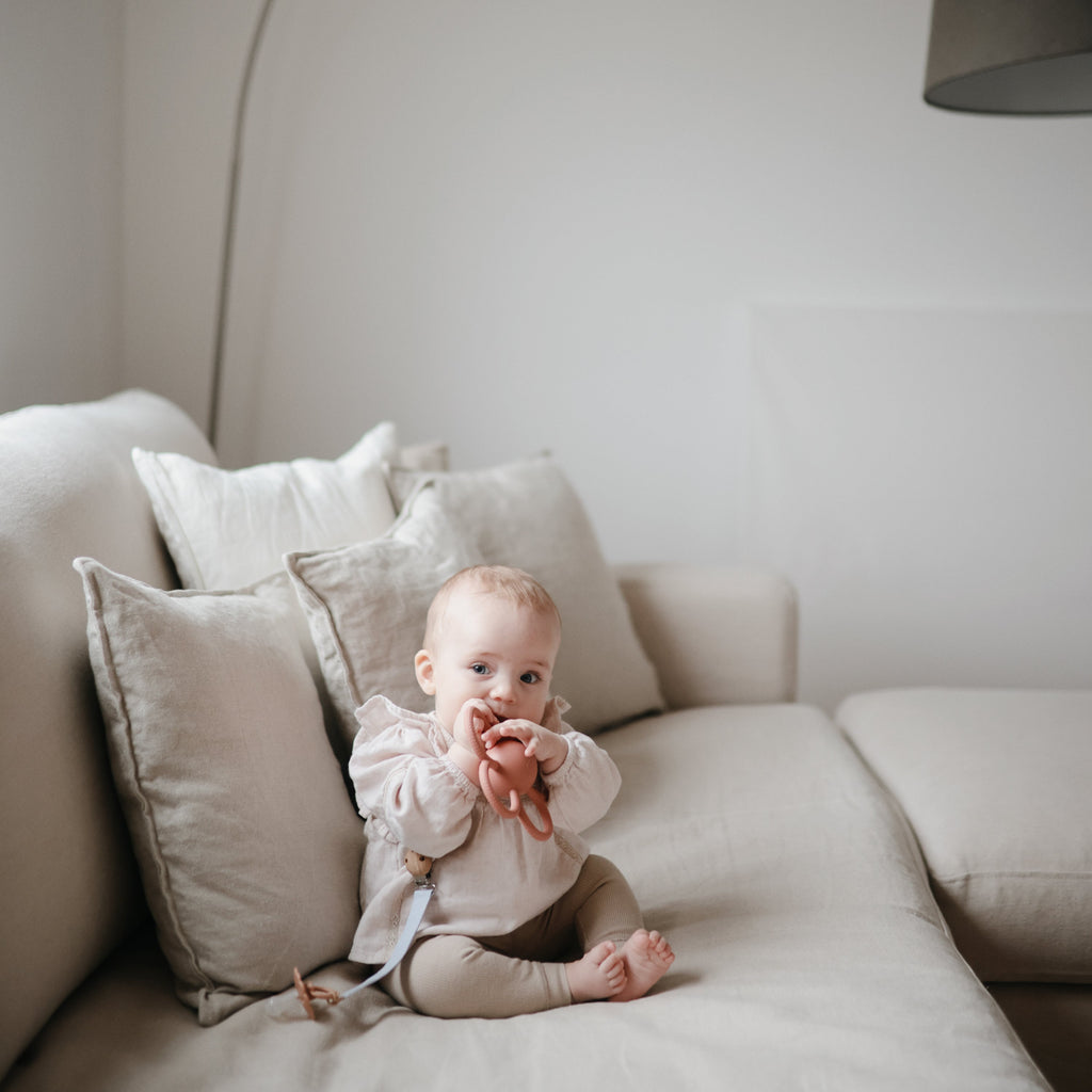 Mushie Linen Pacifier Clip 2-Pack | Playroom Avenue