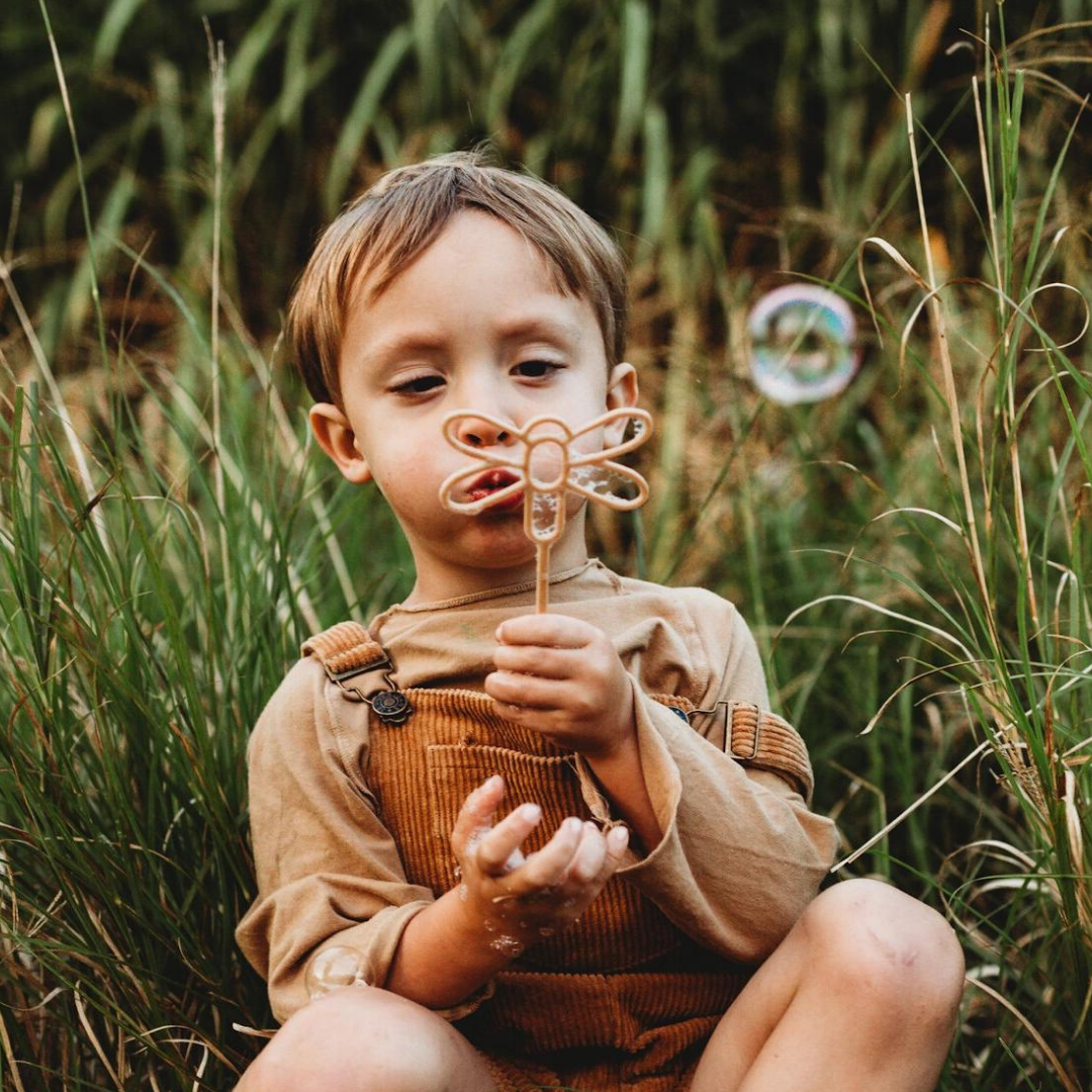 Dragonfly Eco Bubble Wand from Kinfolk Pantry